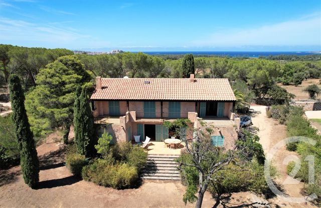 maison à vendre - 8 pièces - 190.9 m2 - CALVI - 202 - CORSE - Century 21 Dary Immobilier