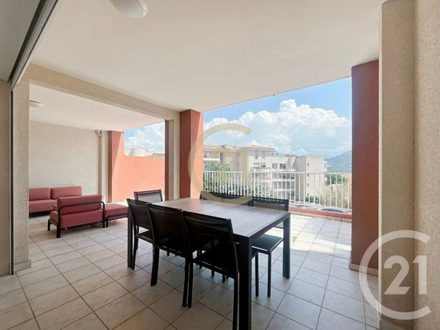 Appartement T3 à vendre - 3 pièces - 66.22 m2 - CALVI - 202 - CORSE - Century 21 Dary Immobilier