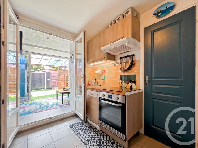 Appartement T2 à vendre - 2 pièces - 21.22 m2 - CALVI - 202 - CORSE - Century 21 Dary Immobilier