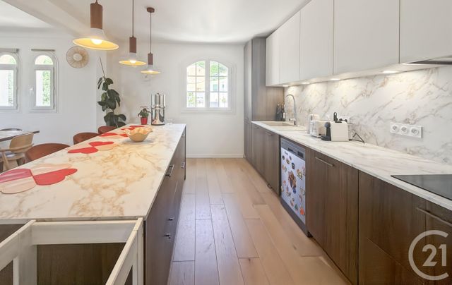 Appartement T3 à vendre - 3 pièces - 121.35 m2 - CALVI - 202 - CORSE - Century 21 Dary Immobilier