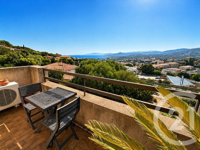 Appartement T3 à vendre - 3 pièces - 72.42 m2 - L ILE ROUSSE - 202 - CORSE - Century 21 Dary Immobilier