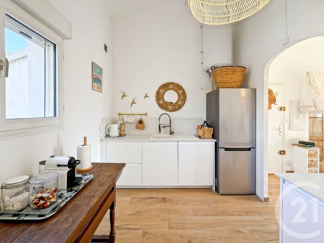 Appartement T3 à vendre - 3 pièces - 72.42 m2 - L ILE ROUSSE - 202 - CORSE - Century 21 Dary Immobilier