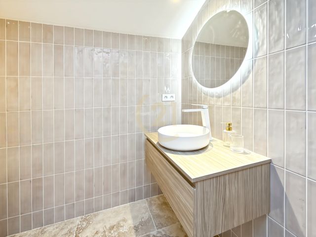 Appartement T5 à vendre - 5 pièces - 154.62 m2 - CALVI - 202 - CORSE - Century 21 Dary Immobilier