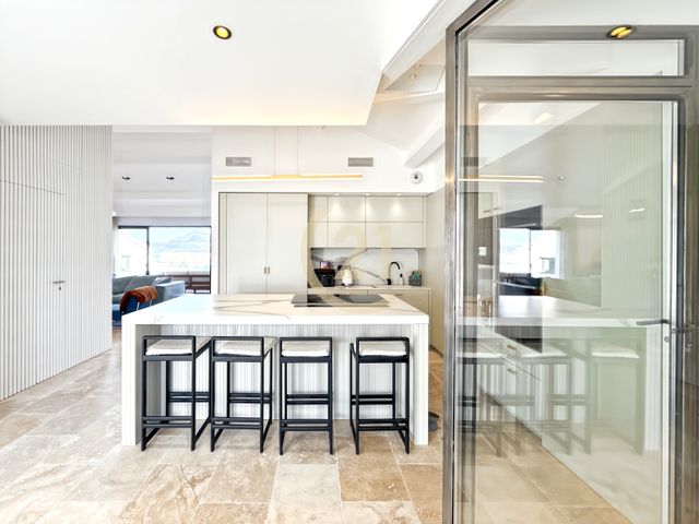 Appartement T5 à vendre - 5 pièces - 154.62 m2 - CALVI - 202 - CORSE - Century 21 Dary Immobilier