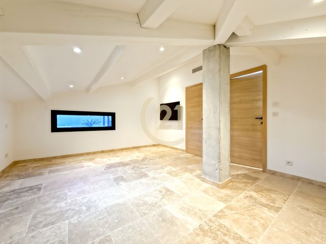 Appartement T5 à vendre - 5 pièces - 154.62 m2 - CALVI - 202 - CORSE - Century 21 Dary Immobilier