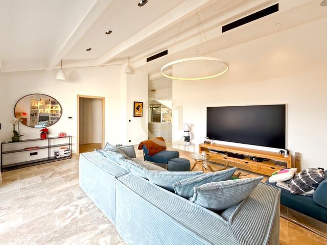 Appartement T5 à vendre - 5 pièces - 154.62 m2 - CALVI - 202 - CORSE - Century 21 Dary Immobilier