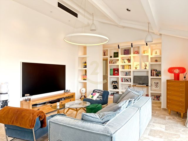 Appartement T5 à vendre - 5 pièces - 154.62 m2 - CALVI - 202 - CORSE - Century 21 Dary Immobilier