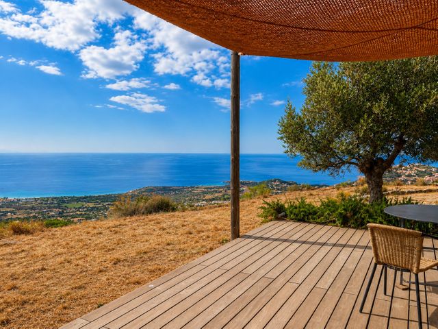 maison à vendre - 8 pièces - 265.73 m2 - L ILE ROUSSE - 202 - CORSE - Century 21 Dary Immobilier