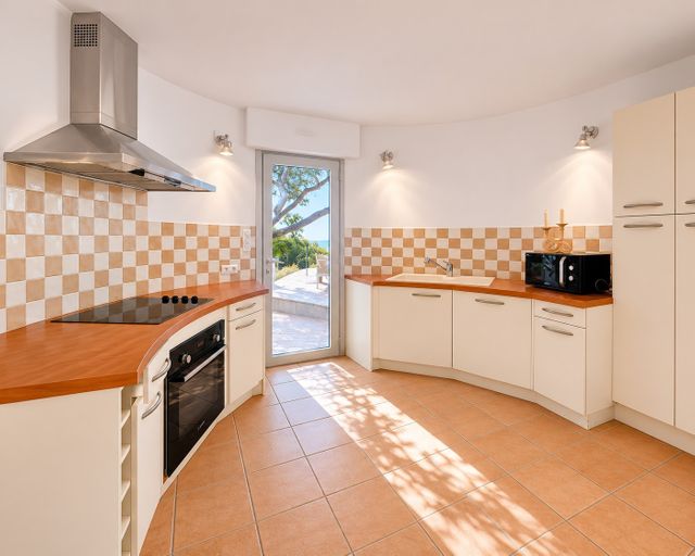 maison à vendre - 8 pièces - 248.3 m2 - SAN MARTINO DI LOTA - 202 - CORSE - Century 21 Dary Immobilier