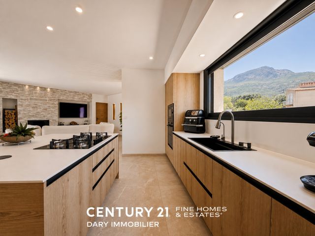 maison à vendre - 6 pièces - 183.08 m2 - CALVI - 202 - CORSE - Century 21 Dary Immobilier